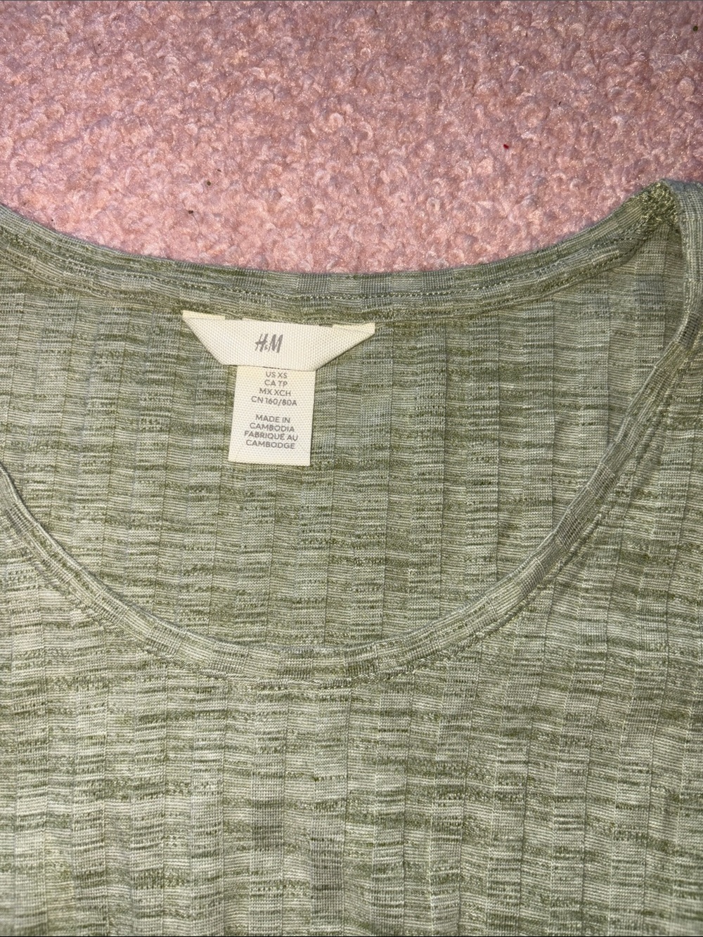 H&M blouse - Picture 2 of 3